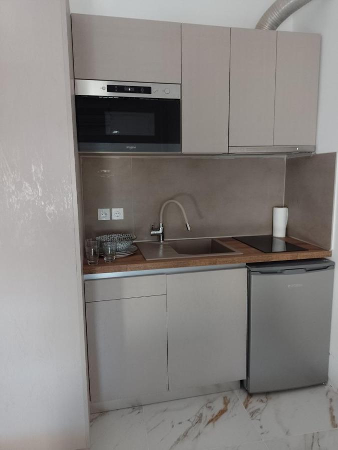 Apartament ιόλη *