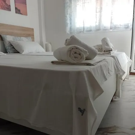 Ιόλη Apartment Flogita Exterior foto